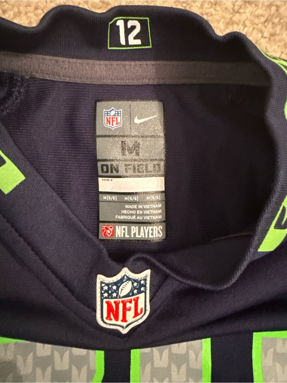 NFL Seattle Seahawks Youth Jersey size 5/6 - Picture 3 of 3